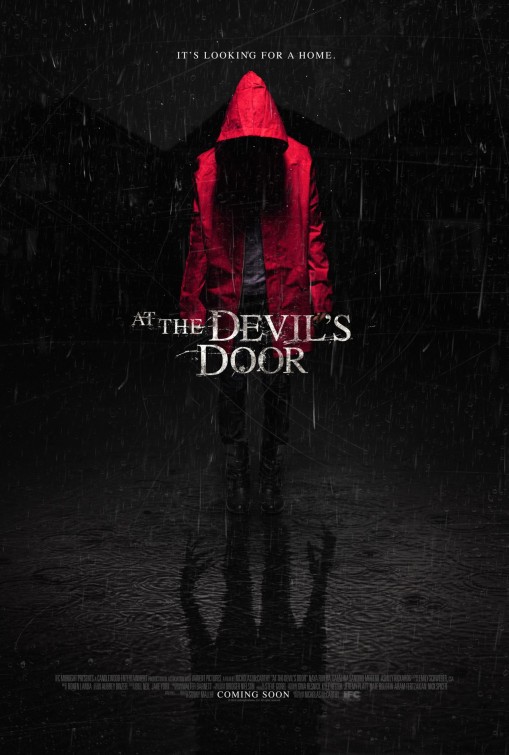 Şeytanın Kapısında – At The Devil’s Door – Home 2014 Türkçe Dublaj izle